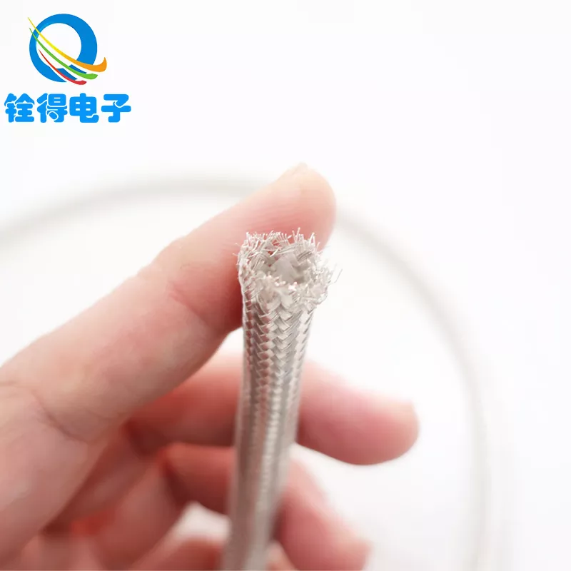 O que torna o tubo de cobre trançado uma solução confiável para aplicações industriais